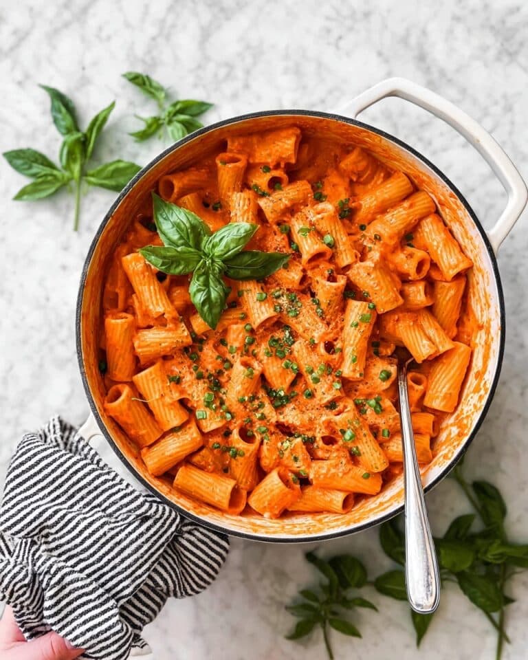 Quick & Easy Spicy Rigatoni Recipe