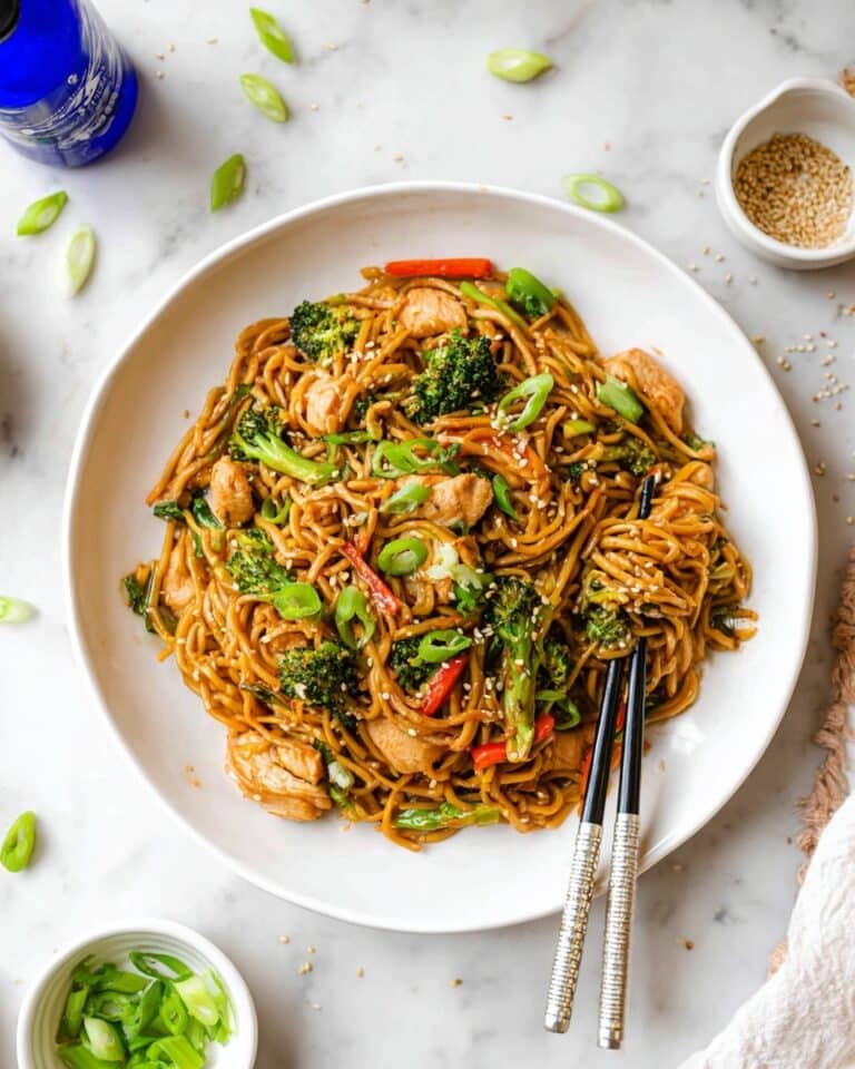Easy Chicken Lo Mein Recipe