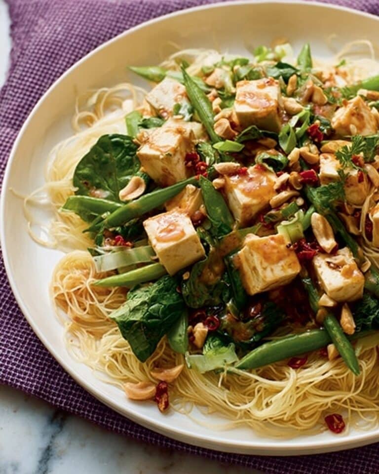 Chinese Noodles with Tofu and Hazelnuts Recipe
